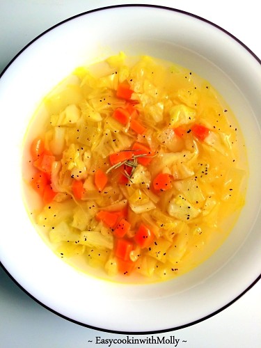 Cabbage Soup with Turmeric and Ginger - #detox #flu