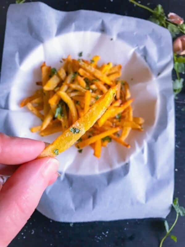 easy-gilroy-garlic-fries