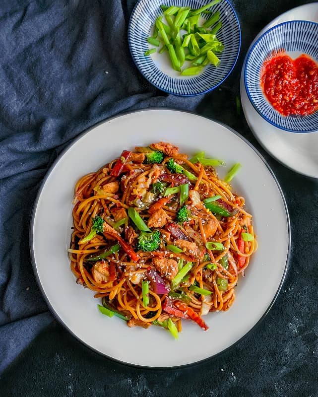 Lighter chicken chow mein recipe