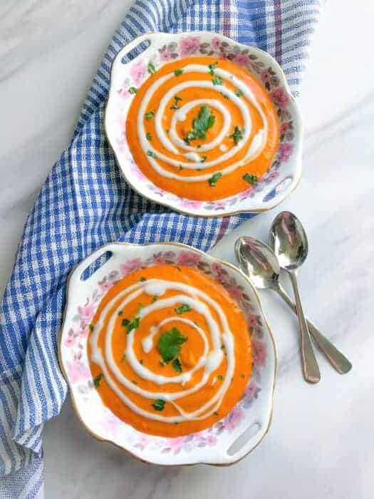 skinny-butternut-squash-and-red-pepper-soup