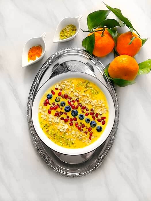 turmeric orange smoothie bowl-3