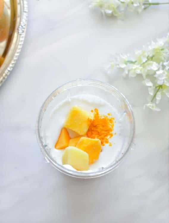 how to make Tropical Mango Coconut Smoothie