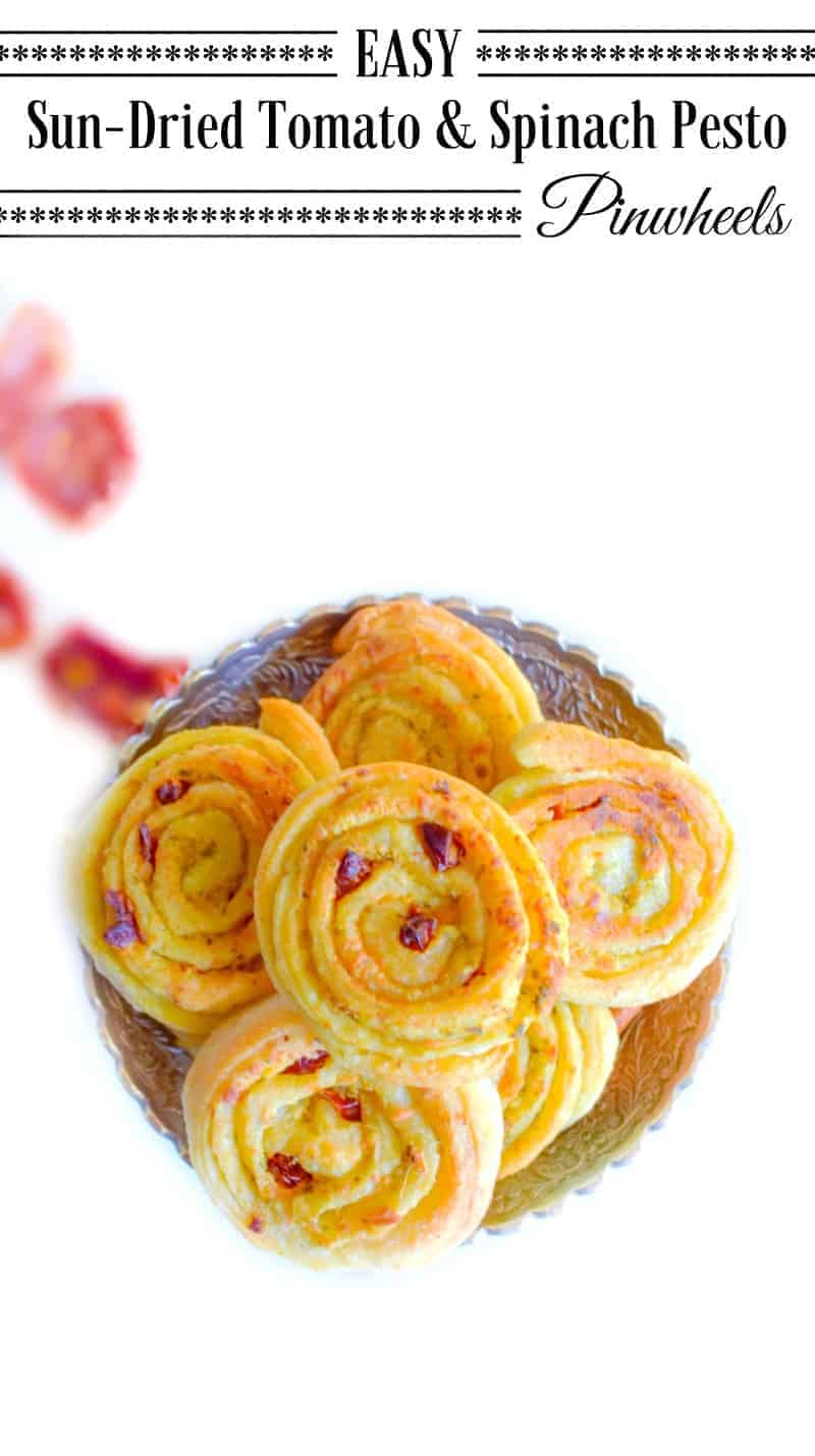 Easy Sun-Dried Tomato and Spinach Pesto Pinwheels: #ad #LoveItShareIt @cavitwines #pesto #pinwheels #sundriedtomato #snack
