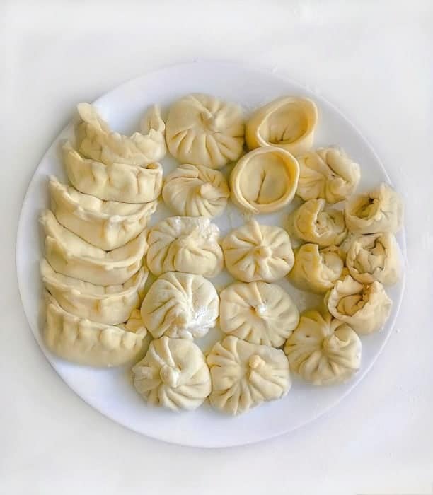easy-homemade-dumpling-recipe1 #momos #gyozo #dumplings #pierogi #chineserecipe