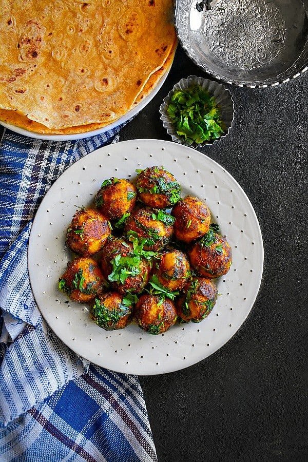 Spicy Indian Potatoes with Cilantro   Dhaniya Wale Aloo - 3