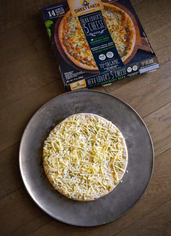 herb-lovers-5-cheese-pizza