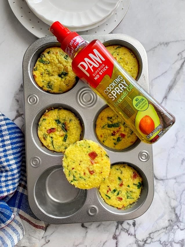 healthy breakfast cauliflower muffins