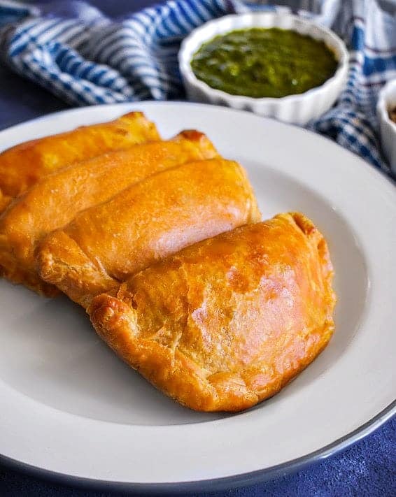 close picture of lamb curry puffs or lamb curry hand pies