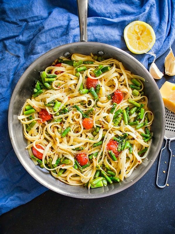 Lemon Asparagus Pasta with Peas in a pan