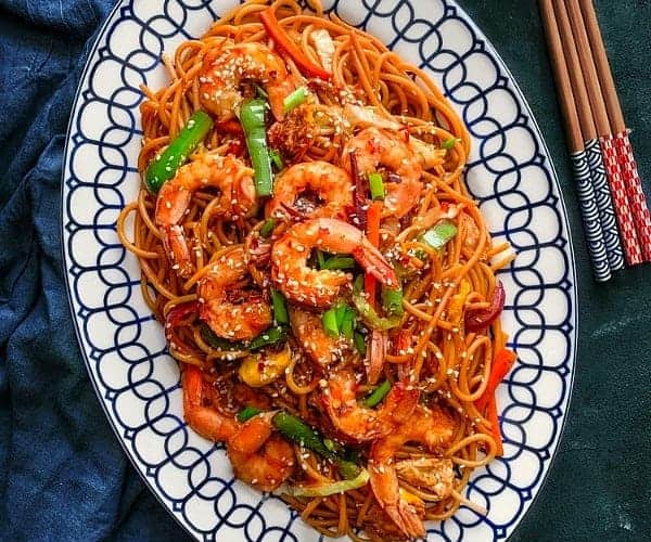 shrimp chow mein recipe using shrimps and veggies