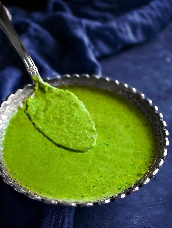 samosa green chutney recipe being served with spoon #chutney #dhaniya