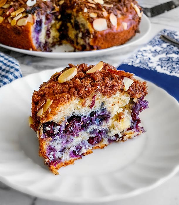 Moist Blueberry Coffee Cake