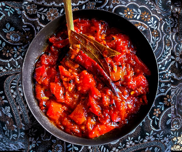 Sweet Spicy Tomato Chutney Recipe