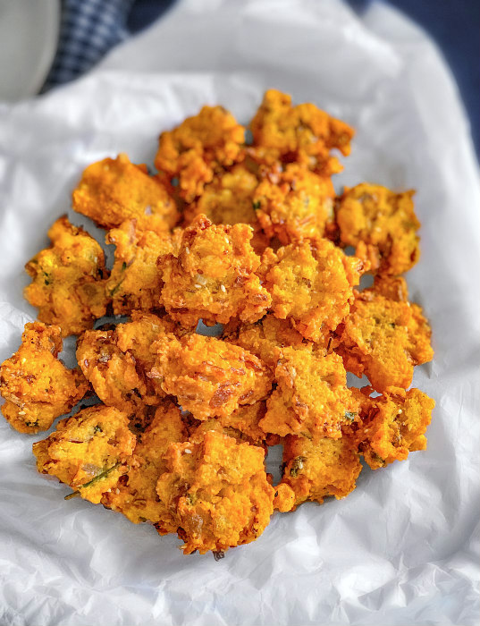 Moong Dal Pakoda Fritters