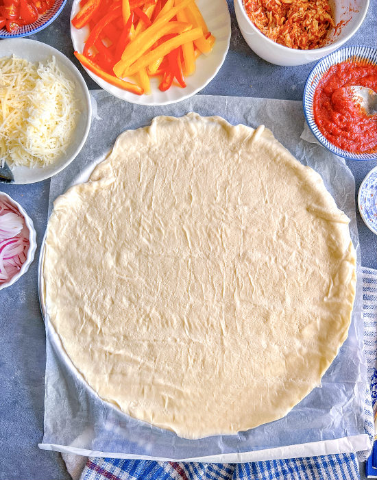 curry-pizza-dough