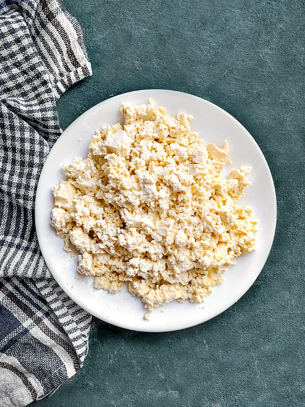 crumbled-tofu-for-scramble