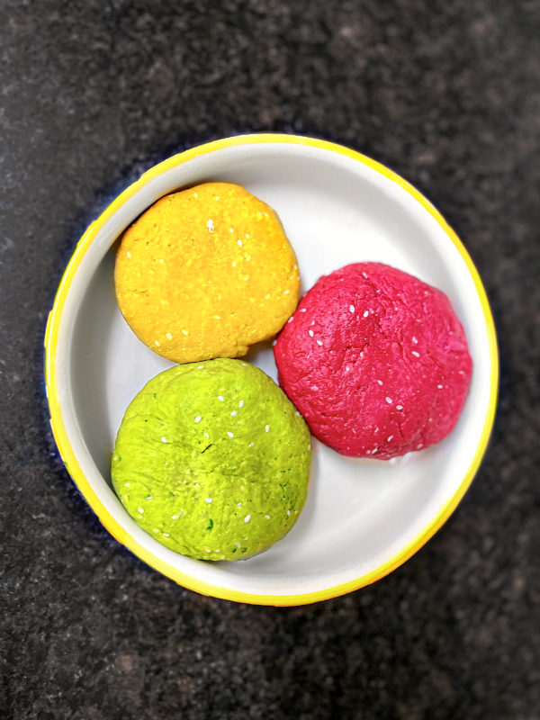 colorful-namak-para-nimki-recipe