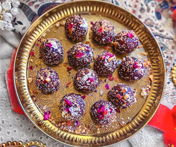 chocolate-ragi-ladoo-recipe