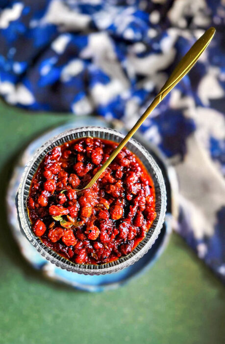 Khatti Meethi Falsa Chutney (Phalsa Chutney with Jaggery)